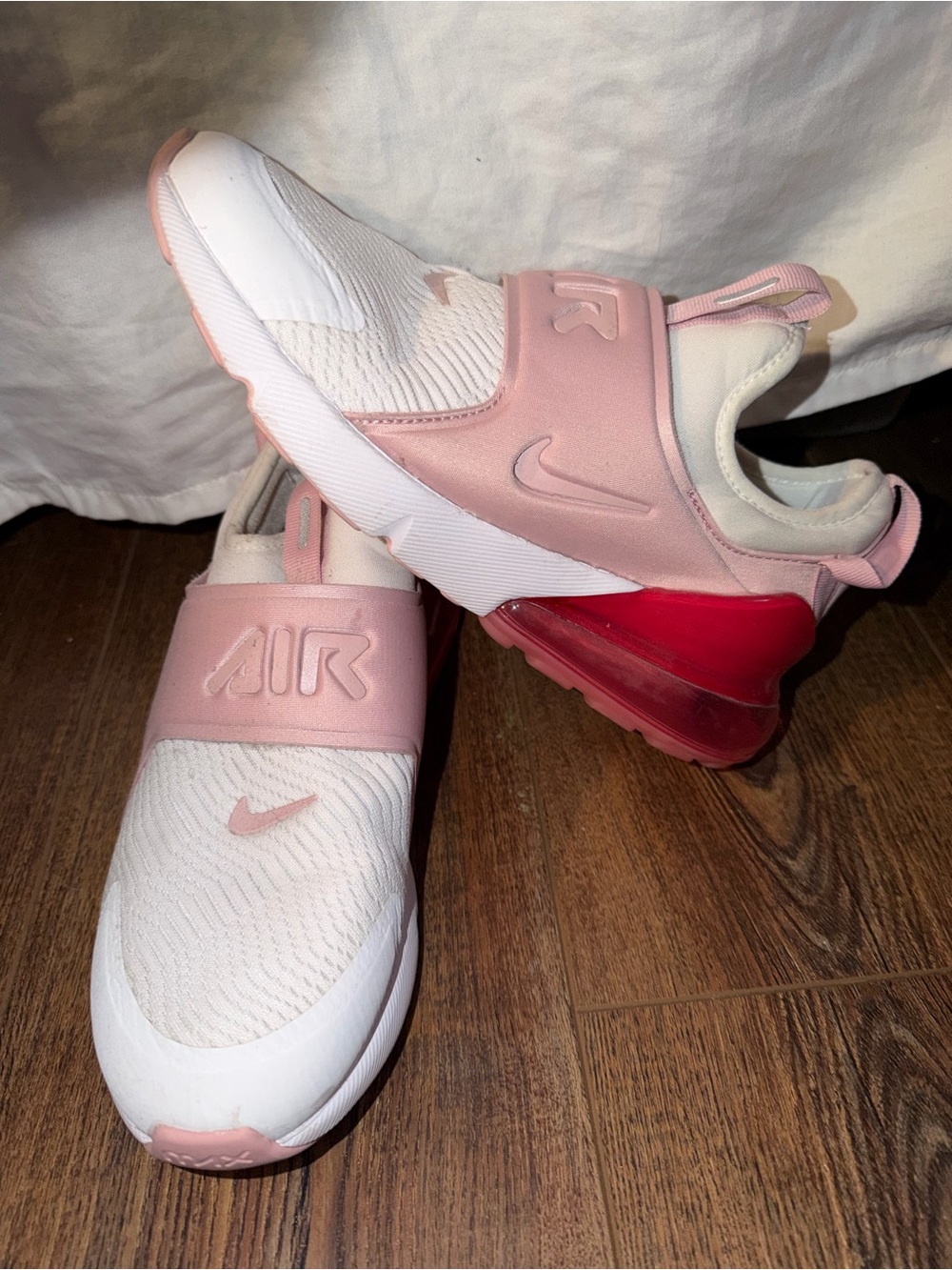 Used Size 7 (GS) - Nike Air Max 270 Extreme Low White Pink Glaze